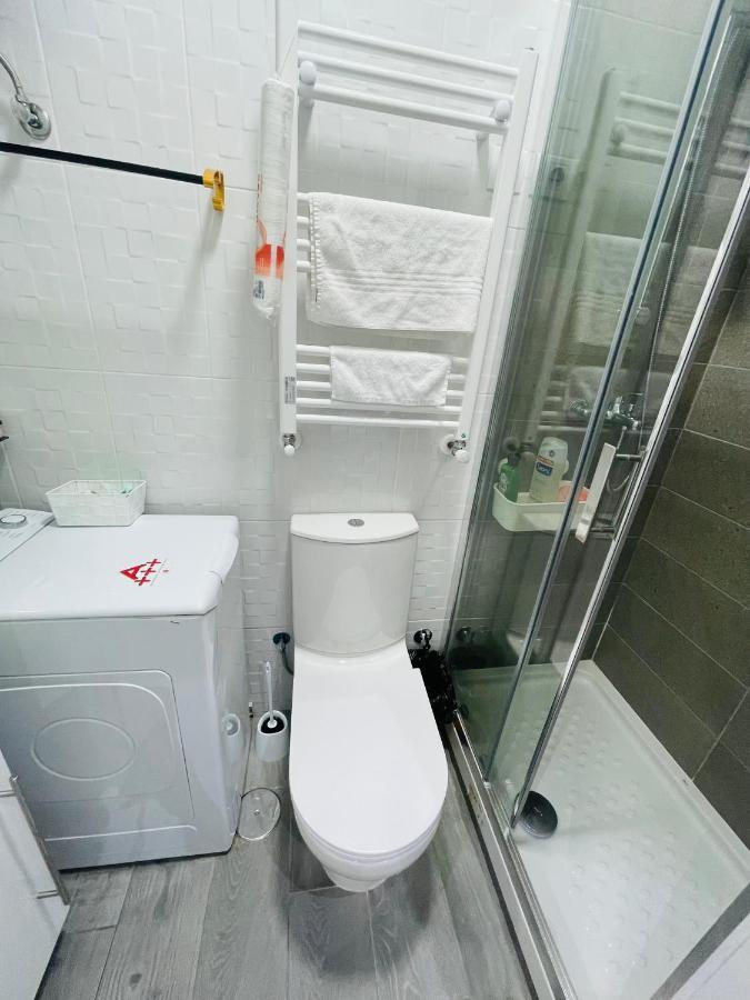 Fantastico Estudio Cuatro Camino Apartment Madrid Exterior photo